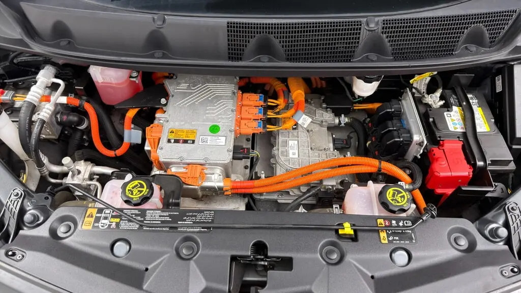 2020 CHEVROLET BOLT EV LT photo 38