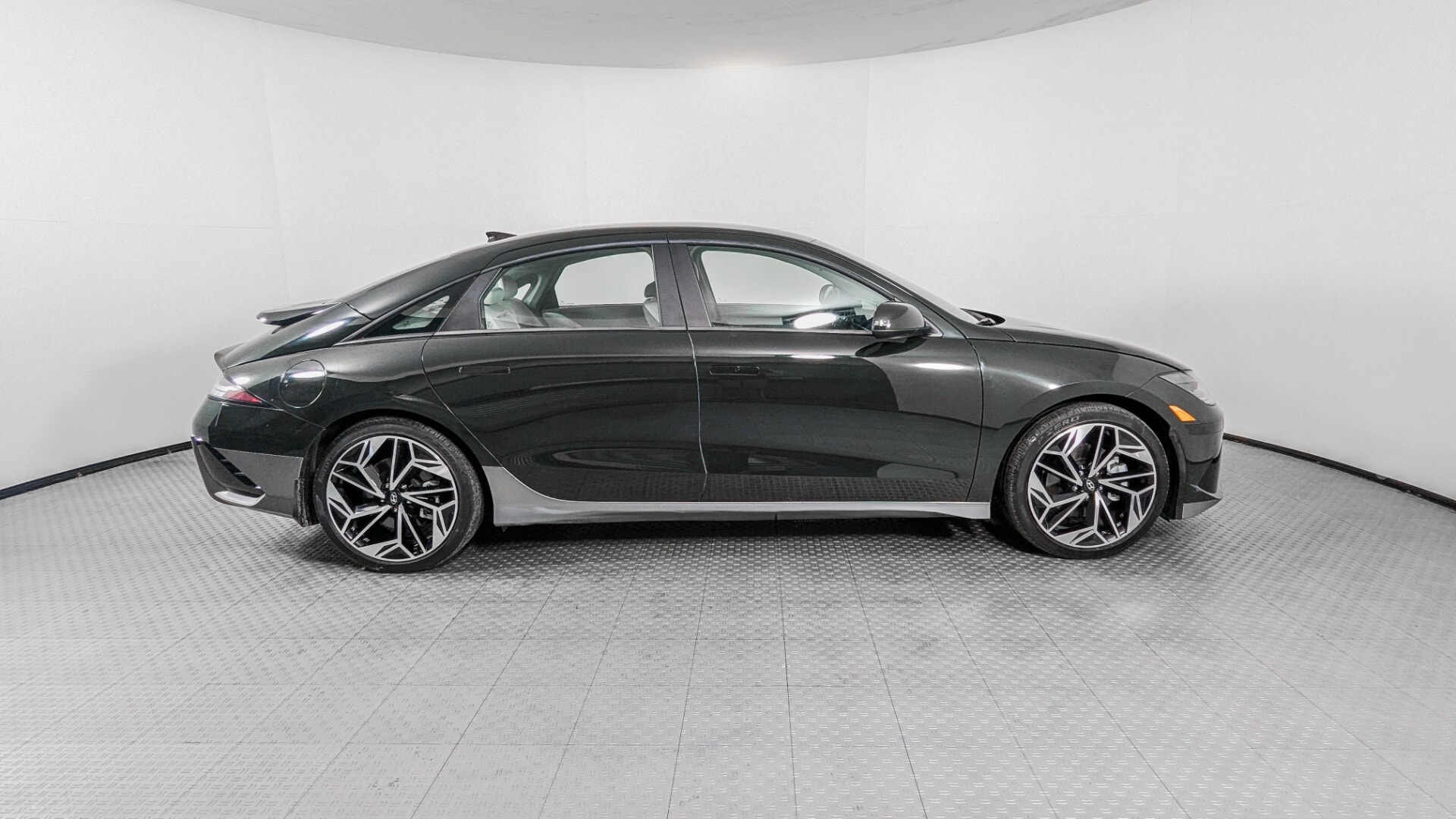 Florida Fine Cars - Used vehicle - SEDAN HYUNDAI IONIQ 6 2023