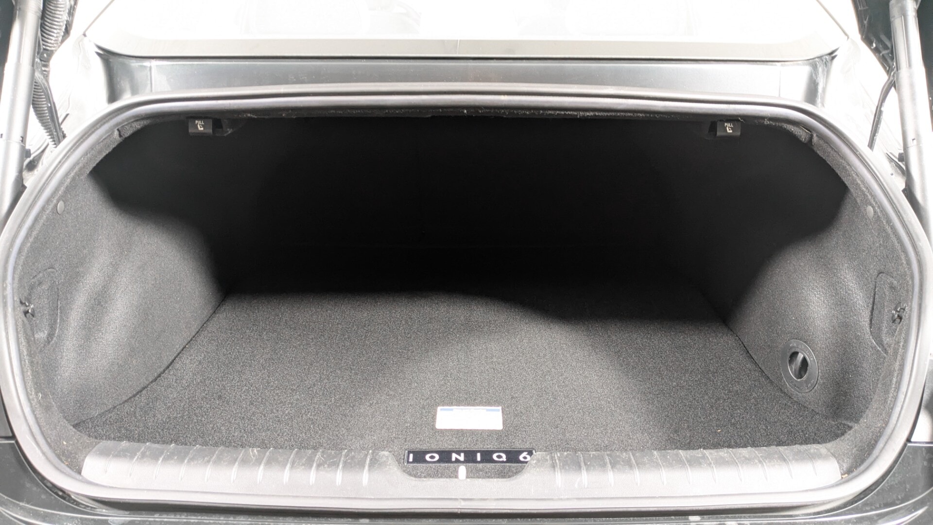 Florida Fine Cars - Used vehicle - SEDAN HYUNDAI IONIQ 6 2023