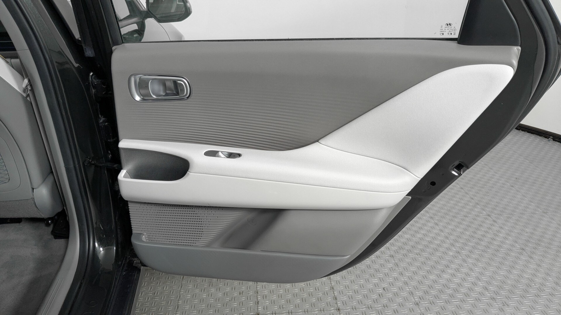 Florida Fine Cars - Used vehicle - SEDAN HYUNDAI IONIQ 6 2023