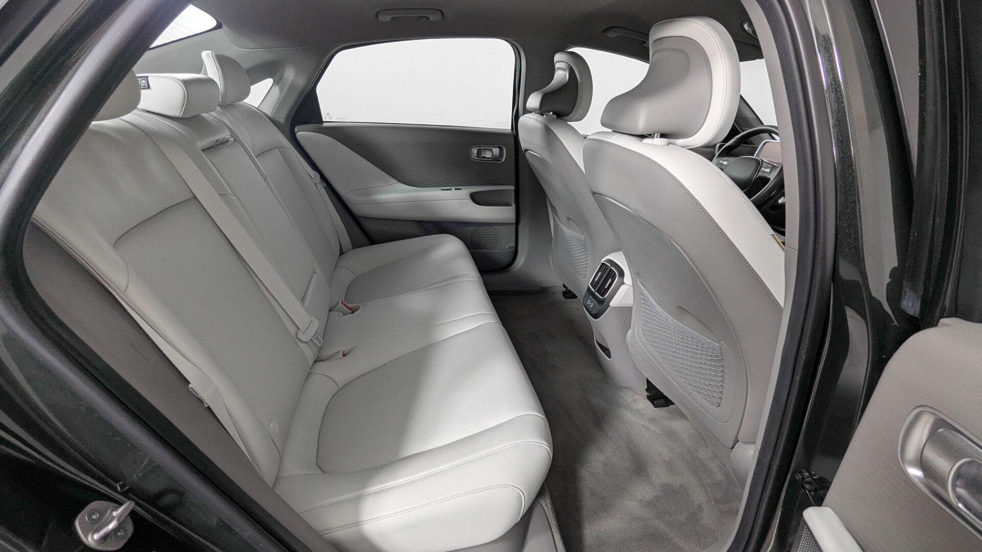 Florida Fine Cars - Used vehicle - SEDAN HYUNDAI IONIQ 6 2023
