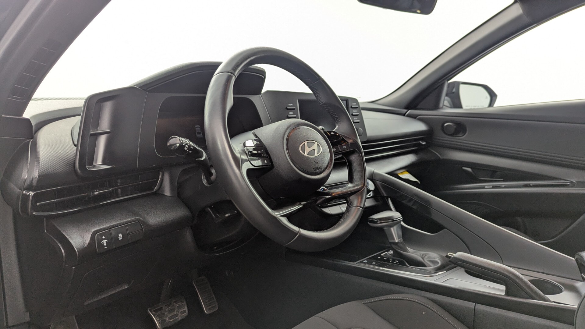 Florida Fine Cars - Used vehicle - SEDAN HYUNDAI ELANTRA 2025