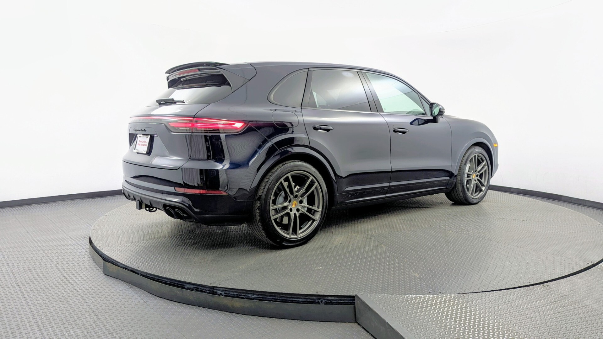 Florida Fine Cars - Used vehicle - SUV PORSCHE CAYENNE 2023