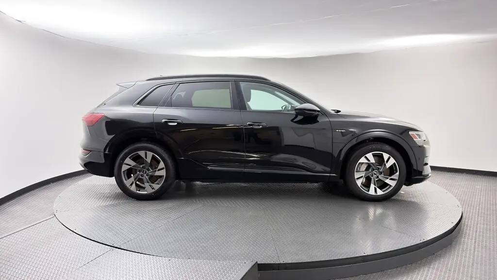 Florida Fine Cars - Used AUDI E-TRON 2021 WEST PALM PREMIUM