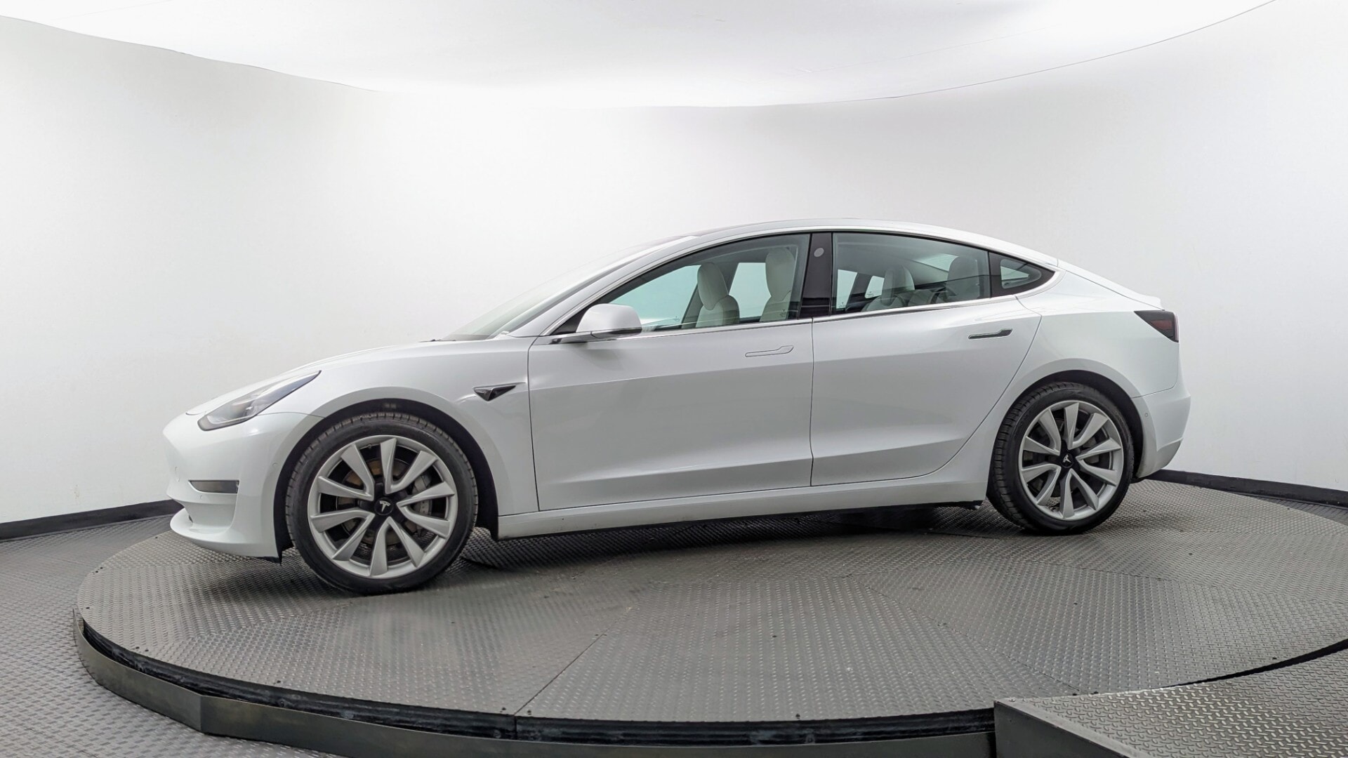 Florida Fine Cars - Used vehicle - SEDAN TESLA MODEL 3 2018