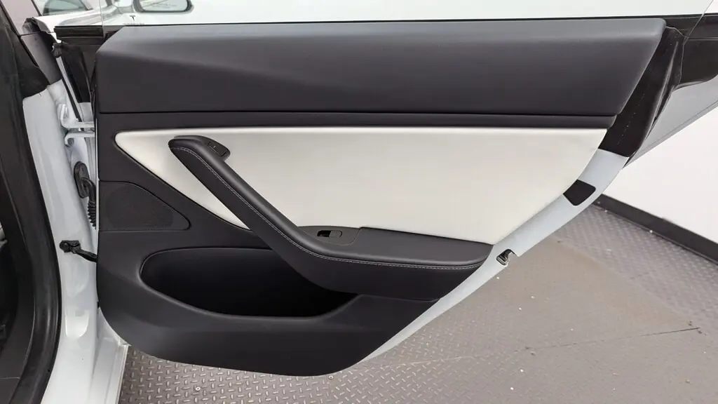 2018 TESLA MODEL 3 LONG RANGE BATTERY photo 17