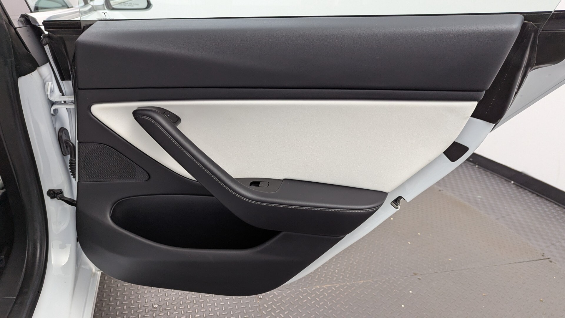 Florida Fine Cars - Used vehicle - SEDAN TESLA MODEL 3 2018