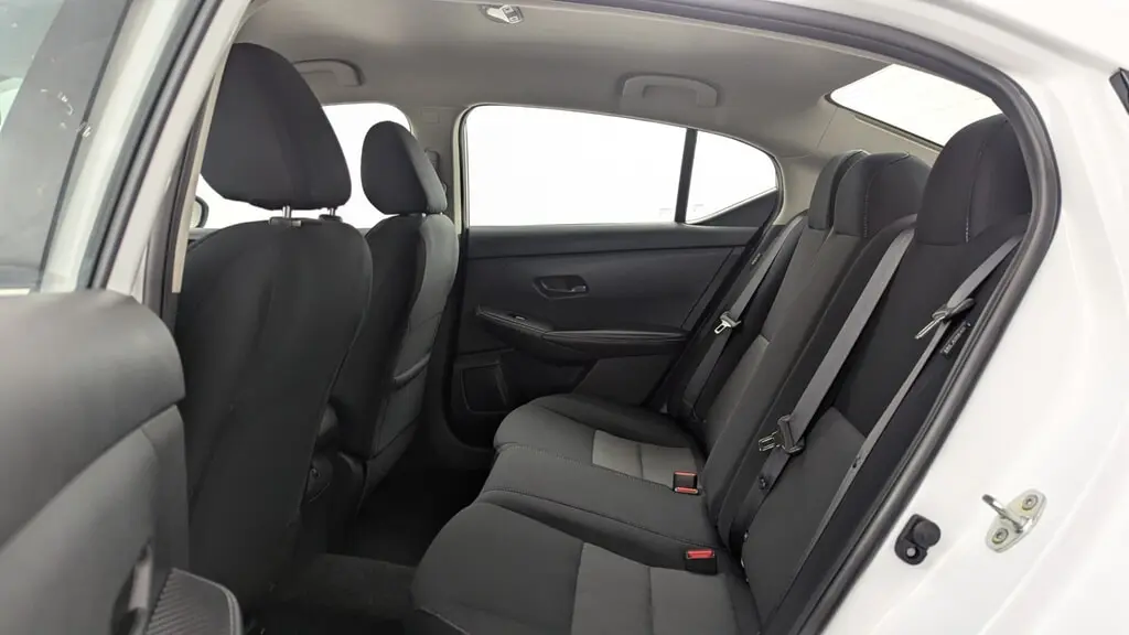 2025 NISSAN SENTRA SV photo 16