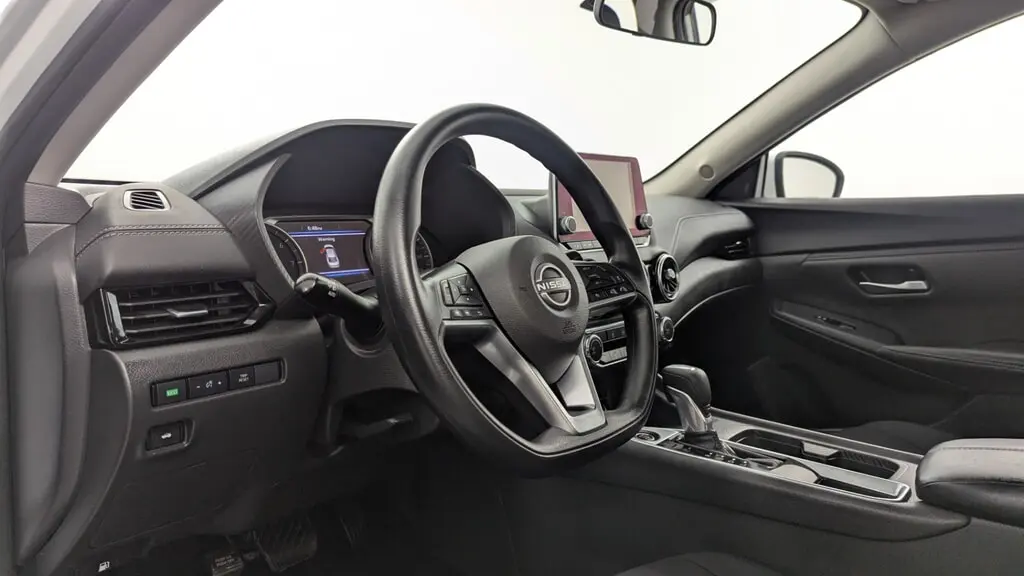 2025 NISSAN SENTRA SV photo 22