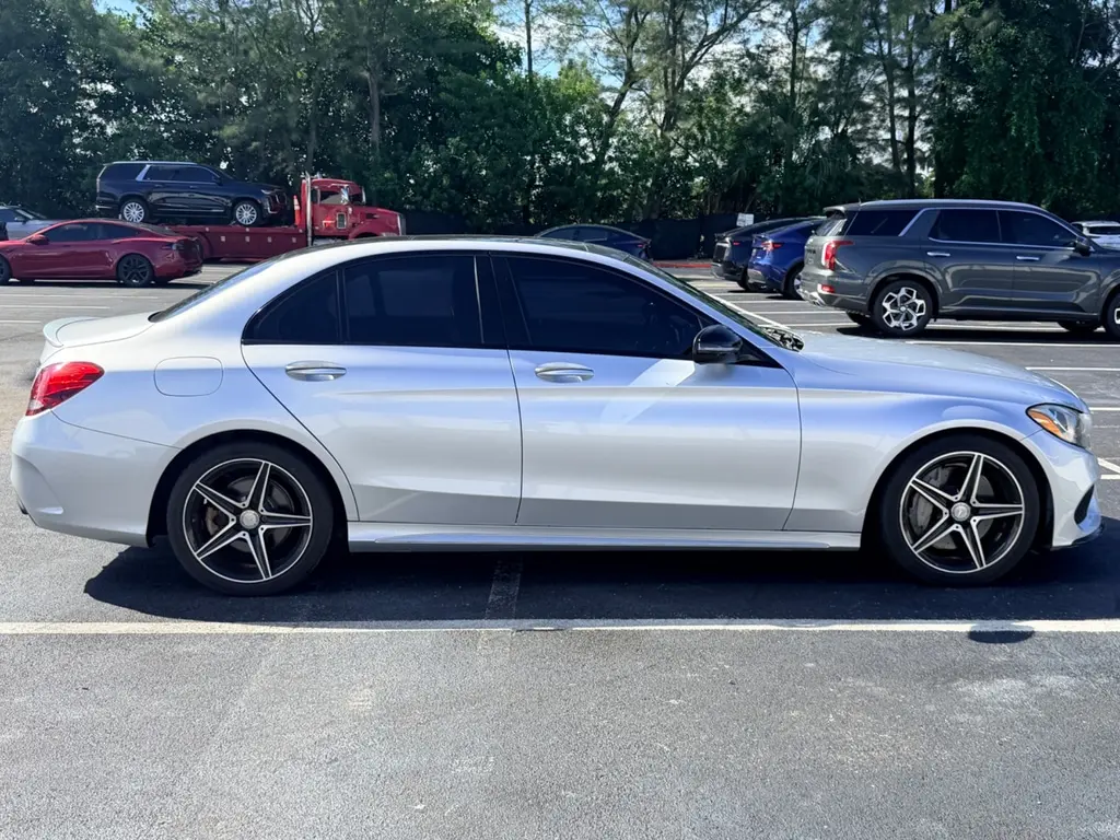 2016 MERCEDES-BENZ C-CLASS C 300 photo 7