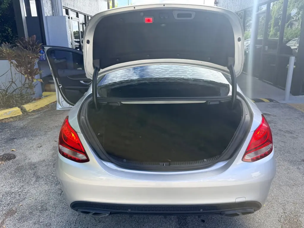 2016 MERCEDES-BENZ C-CLASS C 300 photo 17