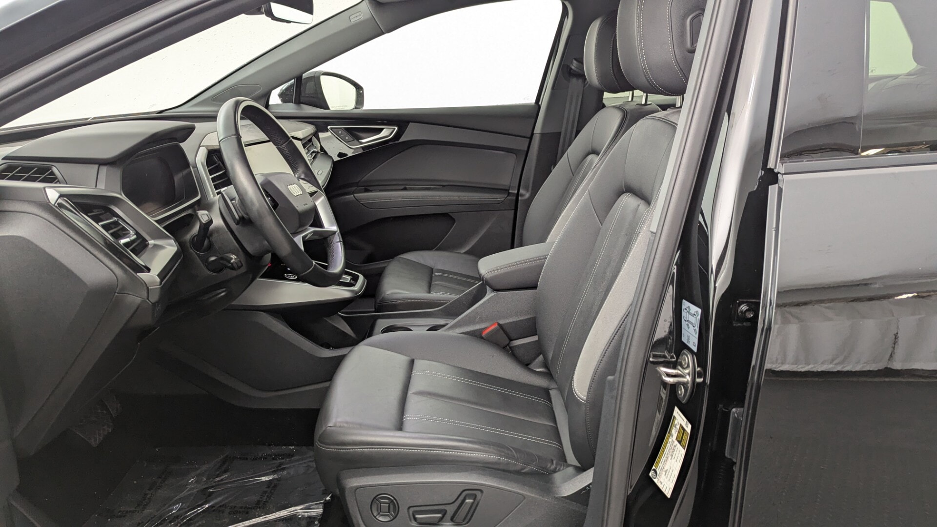 Florida Fine Cars - Used vehicle - SUV AUDI Q4 E-TRON 2024