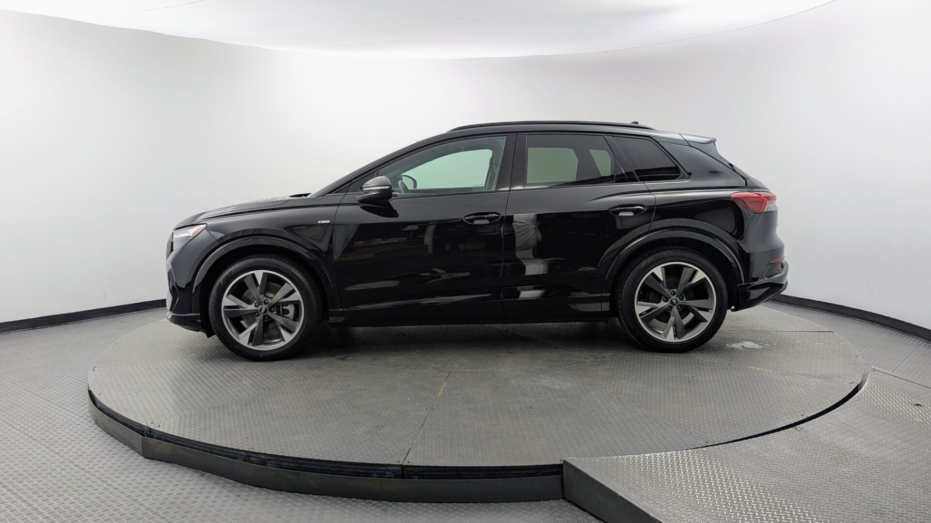 Florida Fine Cars - Used vehicle - SUV AUDI Q4 E-TRON 2024