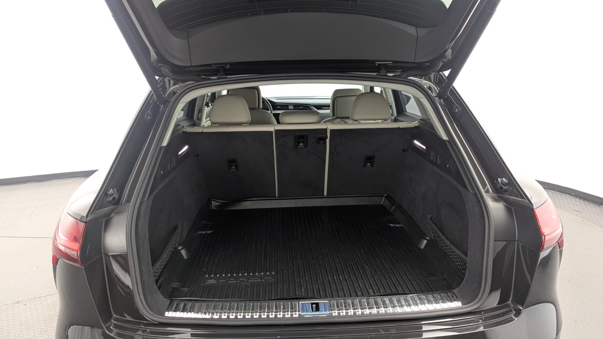 Florida Fine Cars - Used vehicle - SUV AUDI Q8 E-TRON 2024