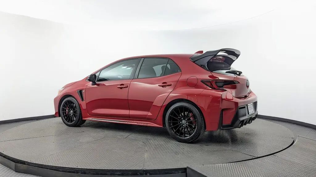 2023 TOYOTA GR COROLLA CORE photo 5