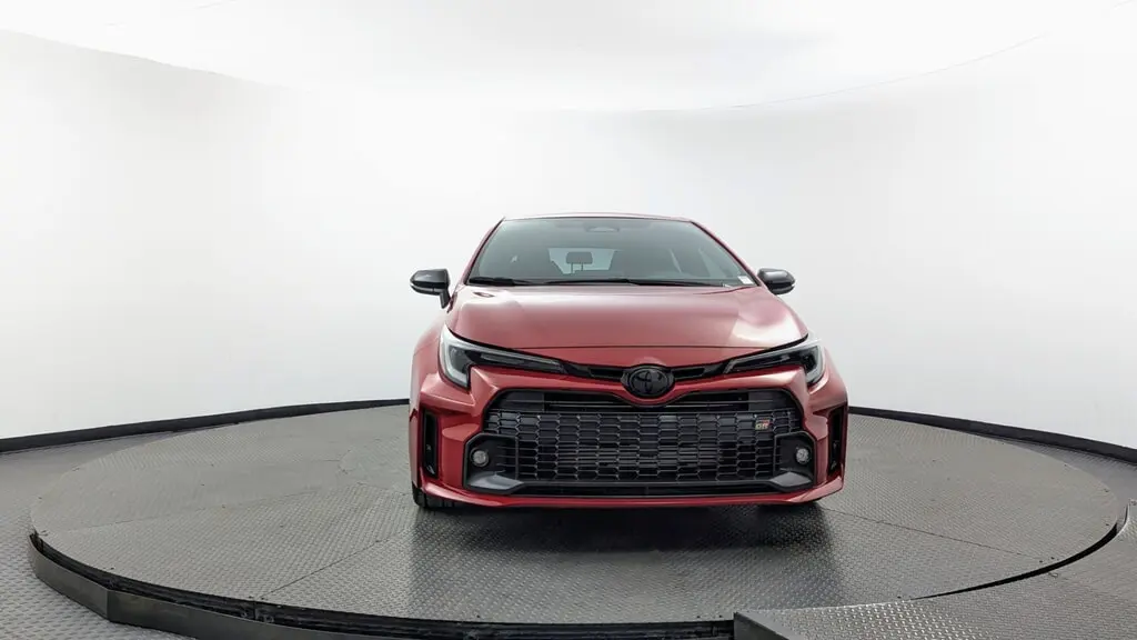 2023 TOYOTA GR COROLLA CORE photo 11