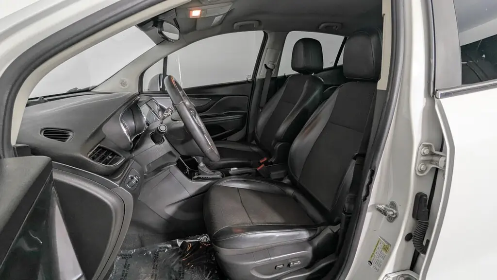 2020 BUICK ENCORE PREFERRED photo 13