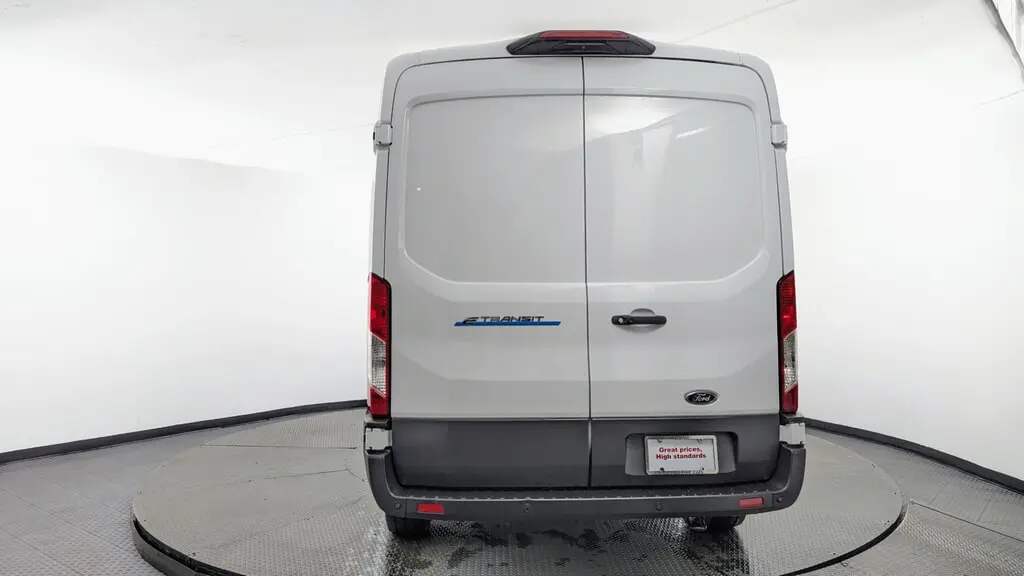 2023 FORD E-TRANSIT photo 5
