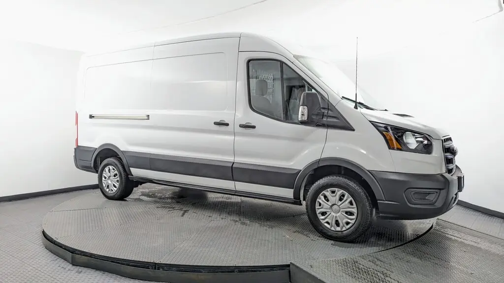 2023 FORD E-TRANSIT photo 9