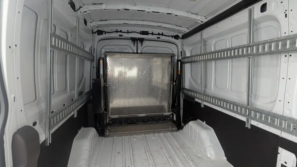 2023 FORD E-TRANSIT photo 15
