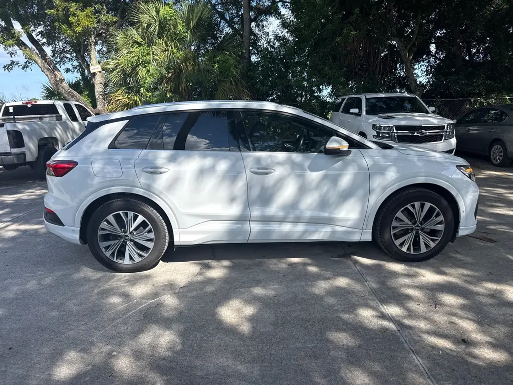 2023 AUDI Q4 E-TRON PREMIUM PLUS photo 4