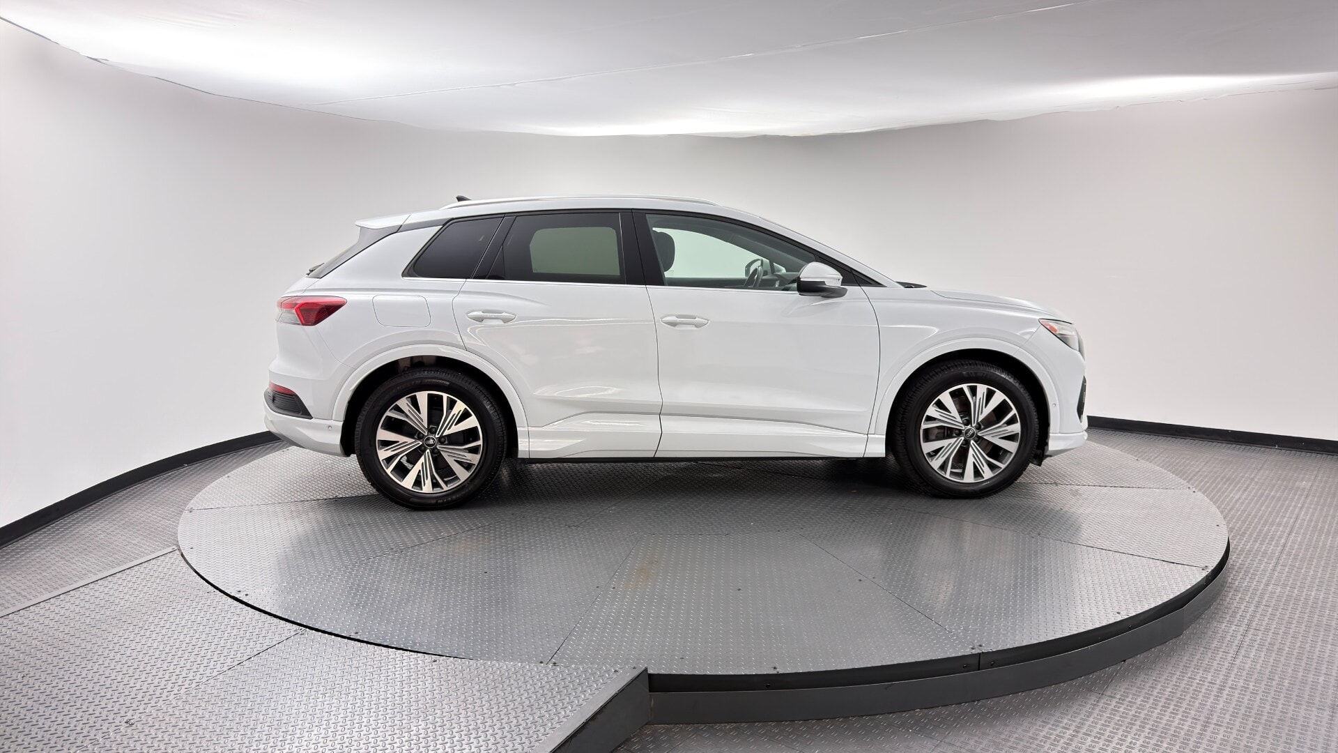 2023 AUDI Q4 E-TRON PREMIUM PLUS photo 8