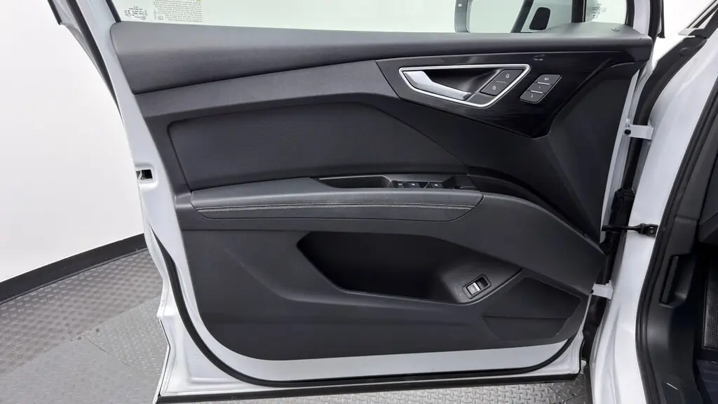 2023 AUDI Q4 E-TRON PREMIUM PLUS photo 12