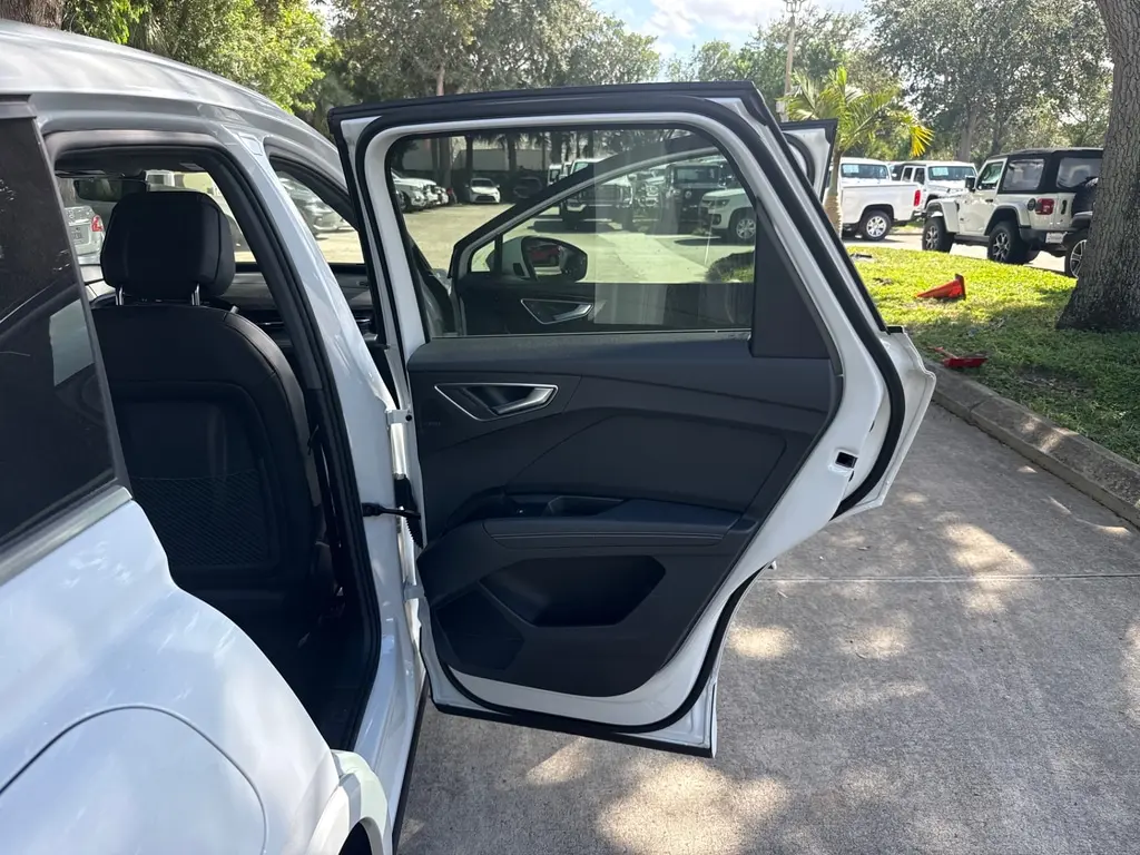 2023 AUDI Q4 E-TRON PREMIUM PLUS photo 18