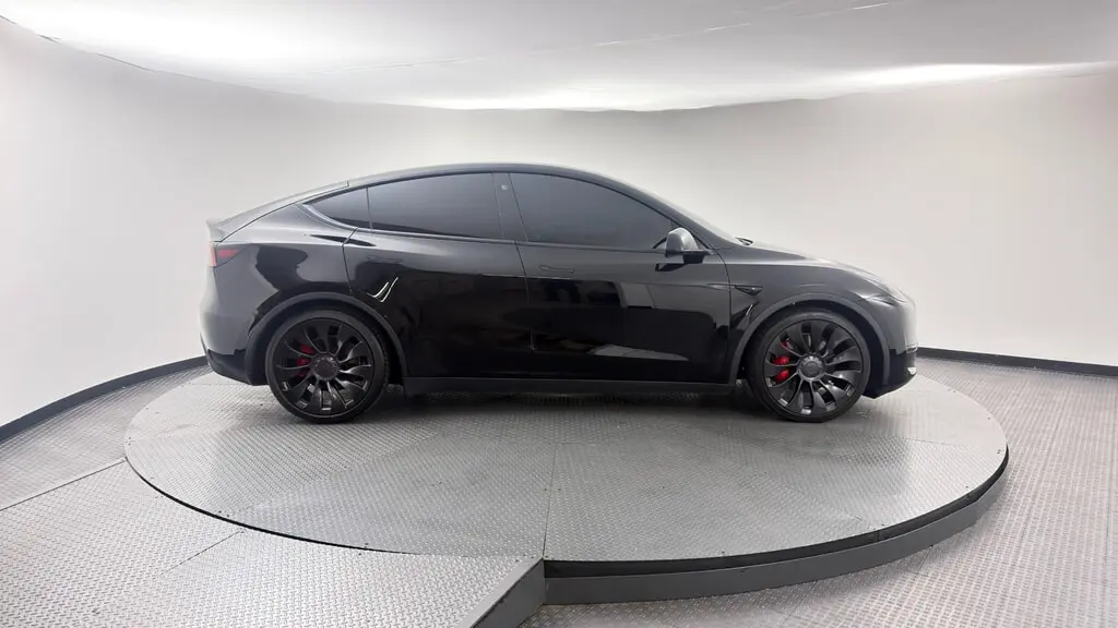 2022 TESLA MODEL Y PERFORMANCE photo 7