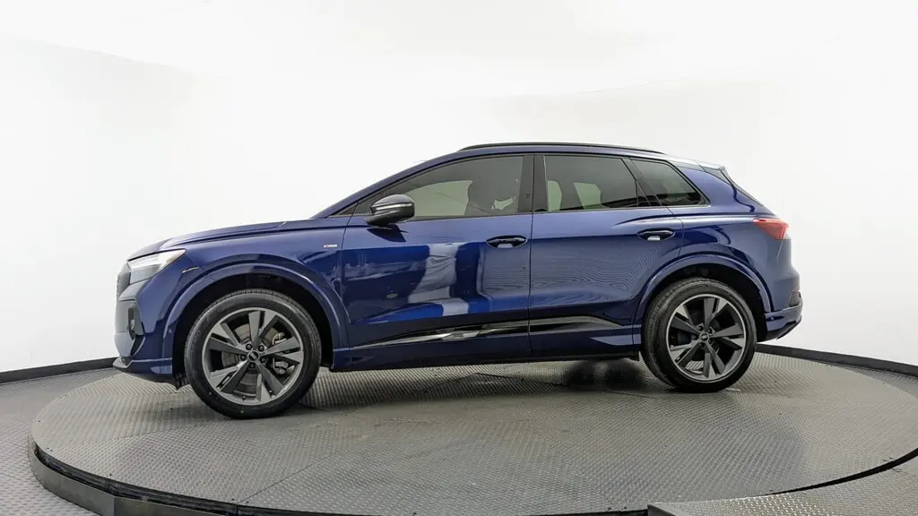 2024 AUDI Q4 E-TRON PREMIUM PLUS photo 2