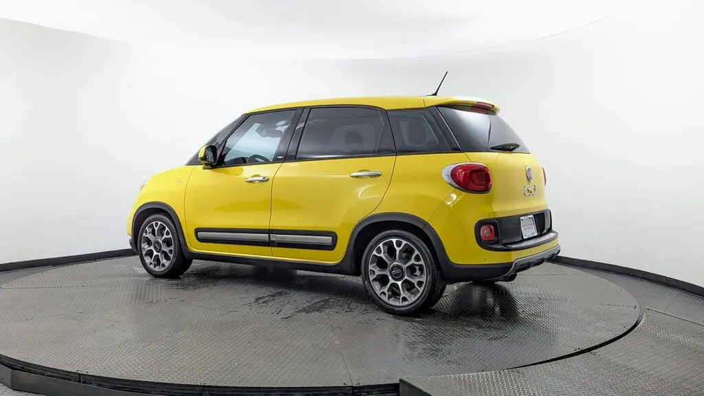 2014 FIAT 500L TREKKING photo 5