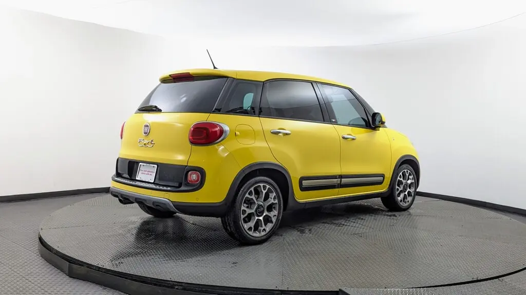 2014 FIAT 500L TREKKING photo 7