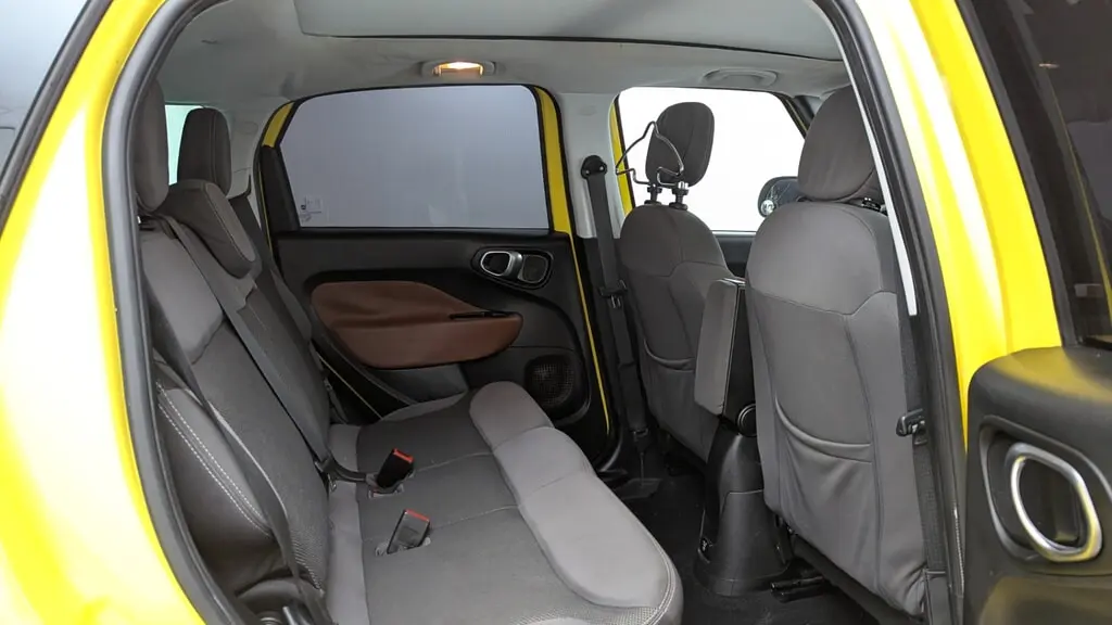 2014 FIAT 500L TREKKING photo 18
