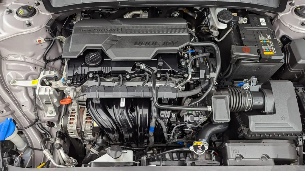 2024 HYUNDAI ELANTRA SEL photo 30