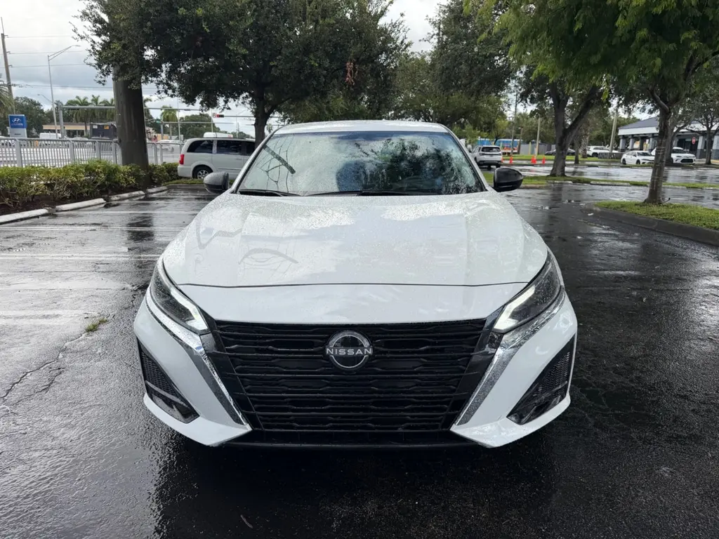 2025 NISSAN ALTIMA SV photo 10