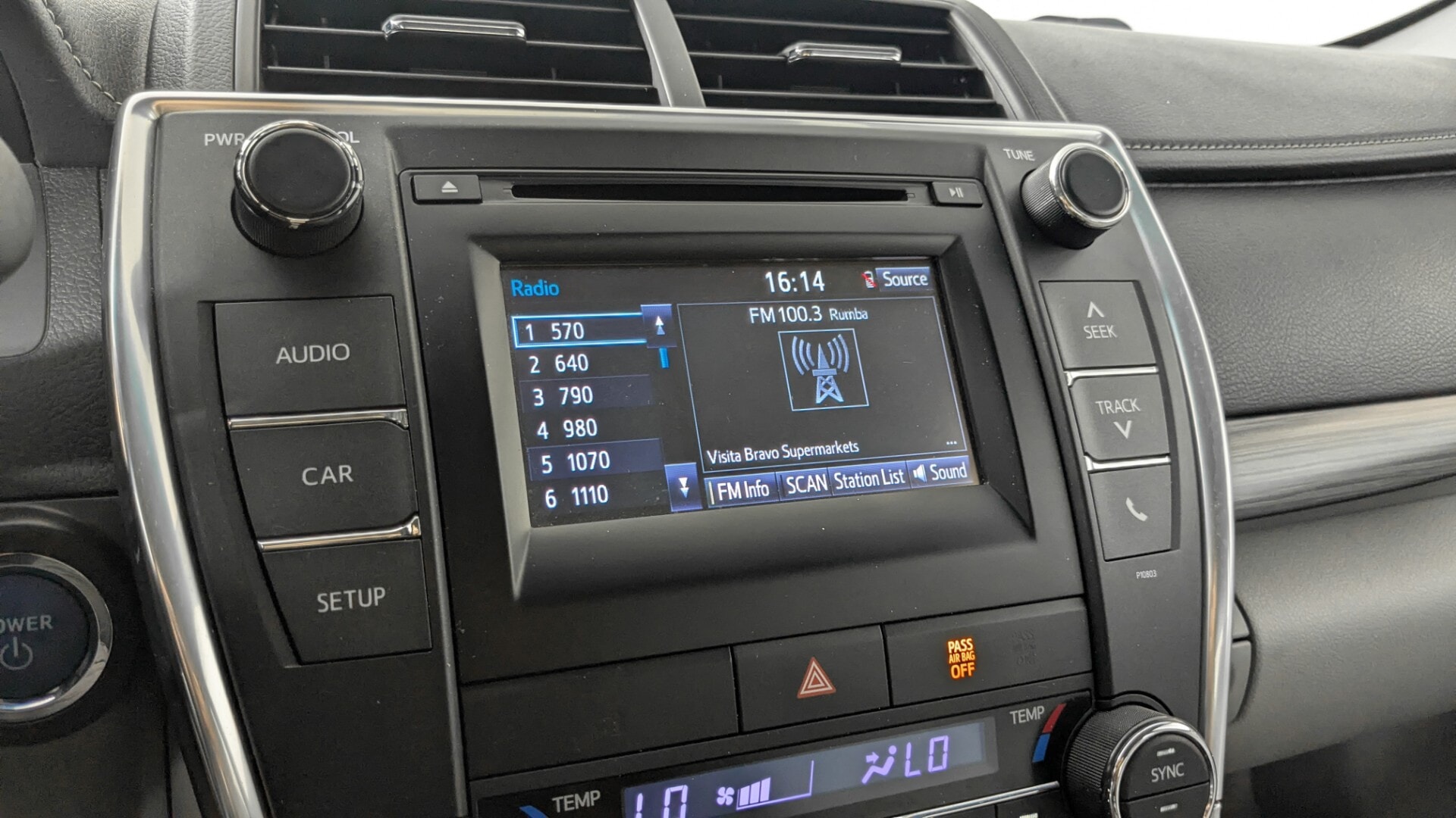 Florida Fine Cars - Used vehicle - SEDAN TOYOTA CAMRY HYBRID 2015