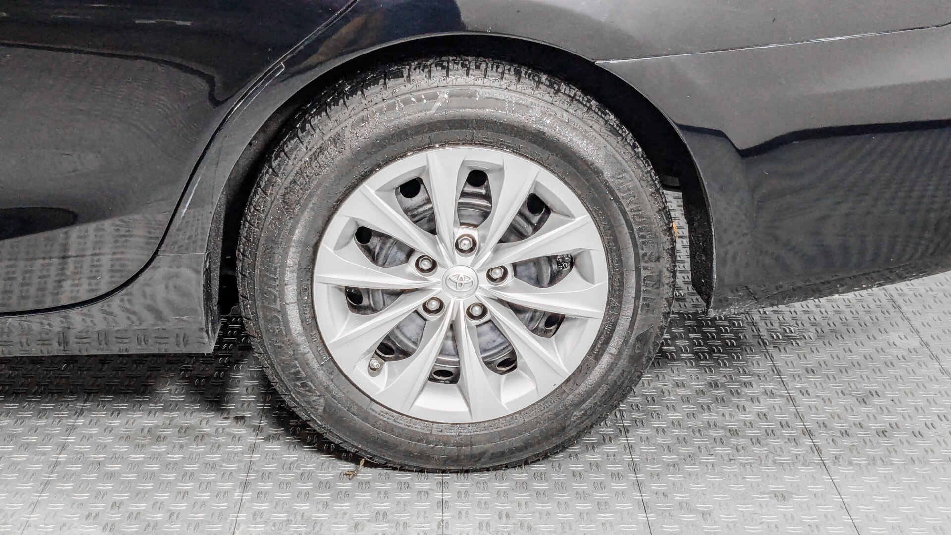 Florida Fine Cars - Used vehicle - SEDAN TOYOTA CAMRY HYBRID 2015
