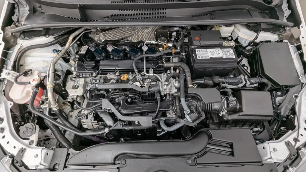 2025 TOYOTA COROLLA LE photo 30