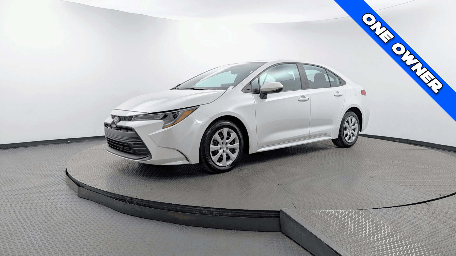 Florida Fine Cars - Used vehicle - SEDAN TOYOTA COROLLA 2025