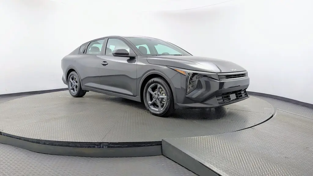 2026 KIA K4 LXS photo 10