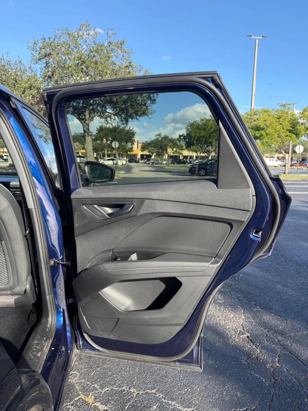 2023 AUDI Q4 E-TRON PREMIUM PLUS photo 13