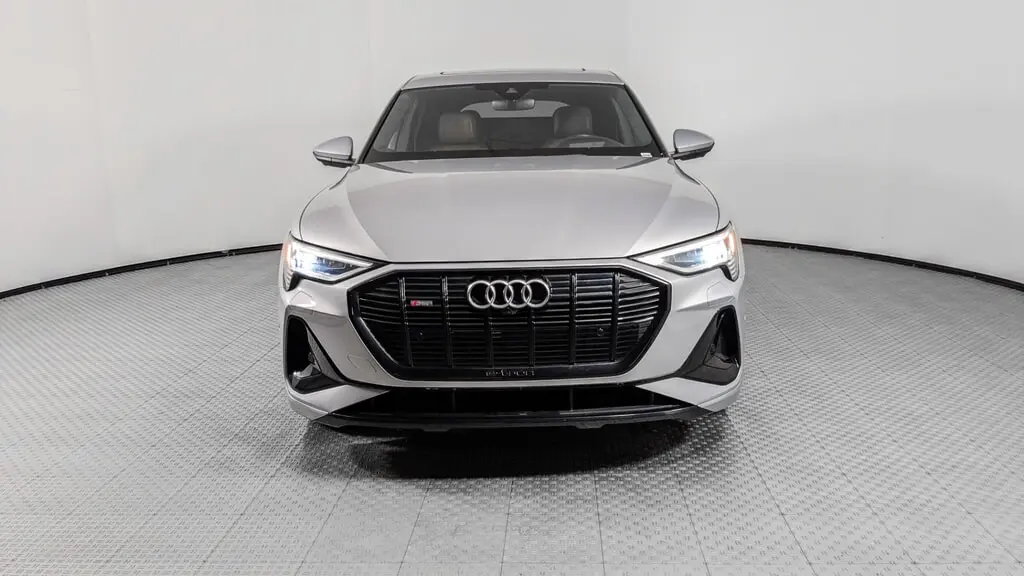 2022 AUDI E-TRON SPORTBACK S LINE PRESTIGE photo 10