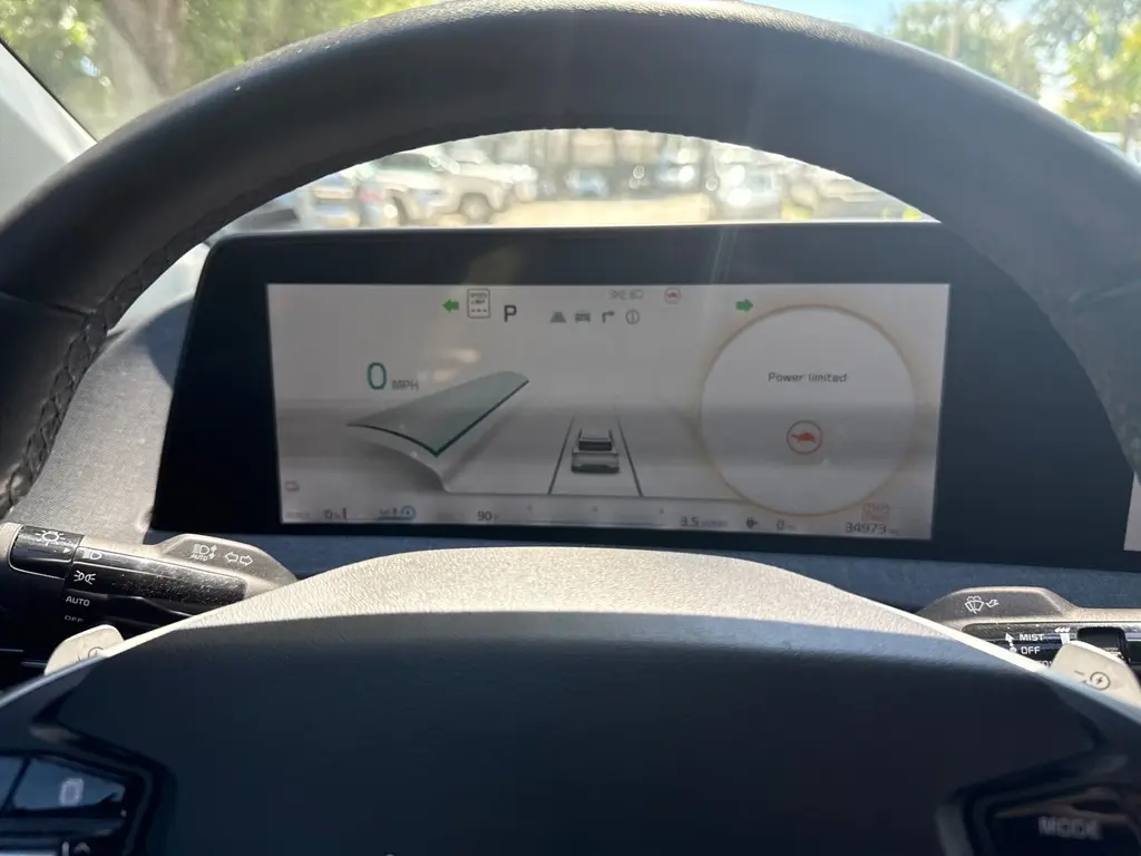 2024 KIA EV6 WIND photo 25