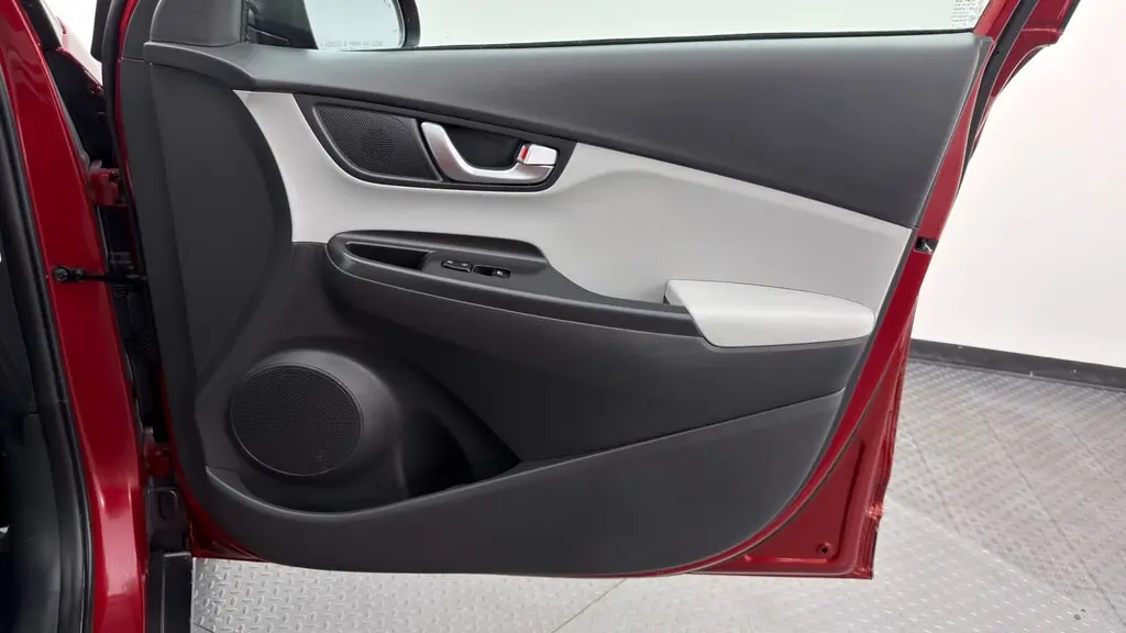 2023 HYUNDAI KONA ELECTRIC SE photo 22