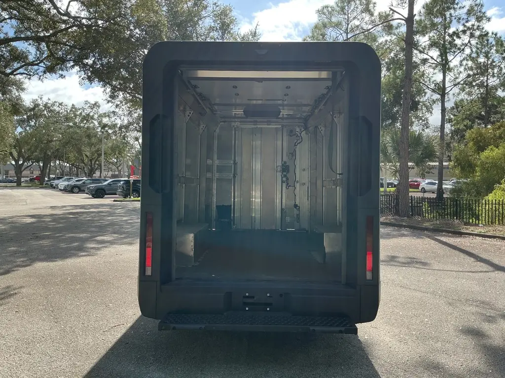 2024 BRIGHTDROP ZEVO 600 photo 11