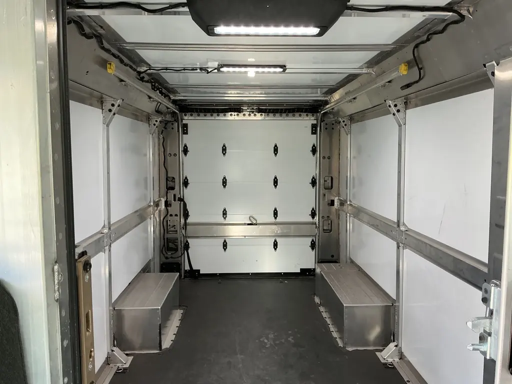 2024 BRIGHTDROP ZEVO 600 photo 18