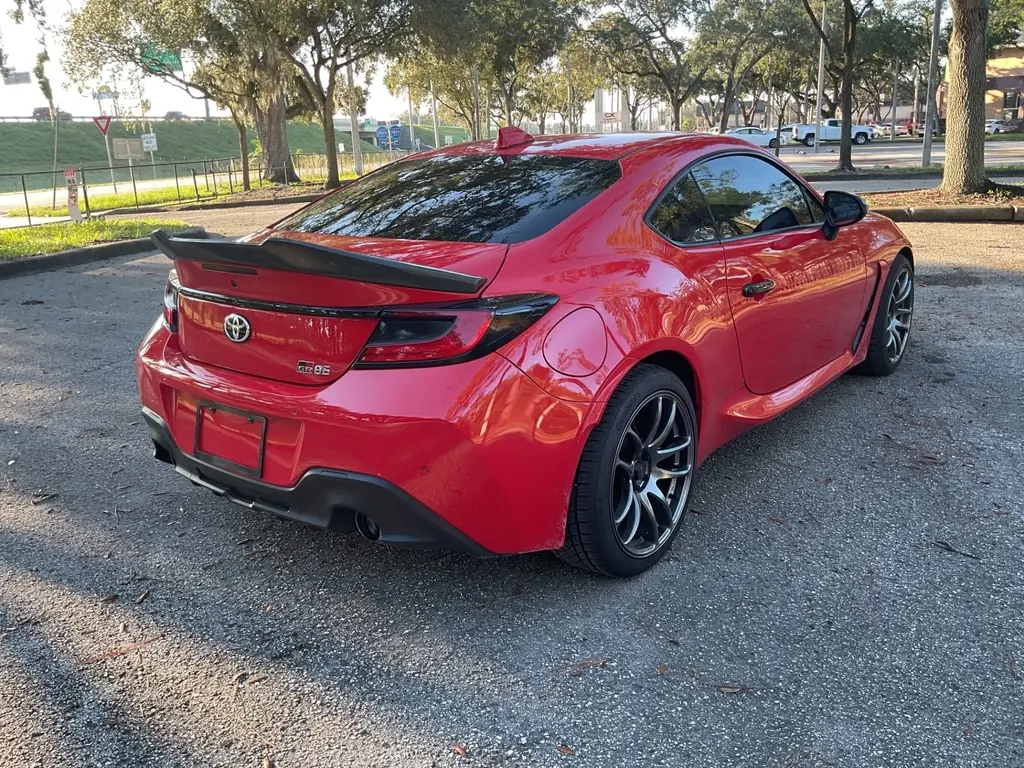 2022 TOYOTA GR86 photo 5