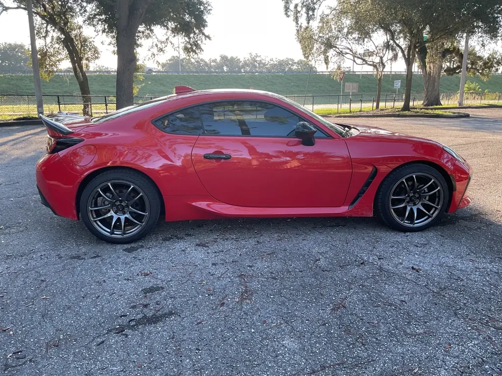 2022 TOYOTA GR86 photo 6