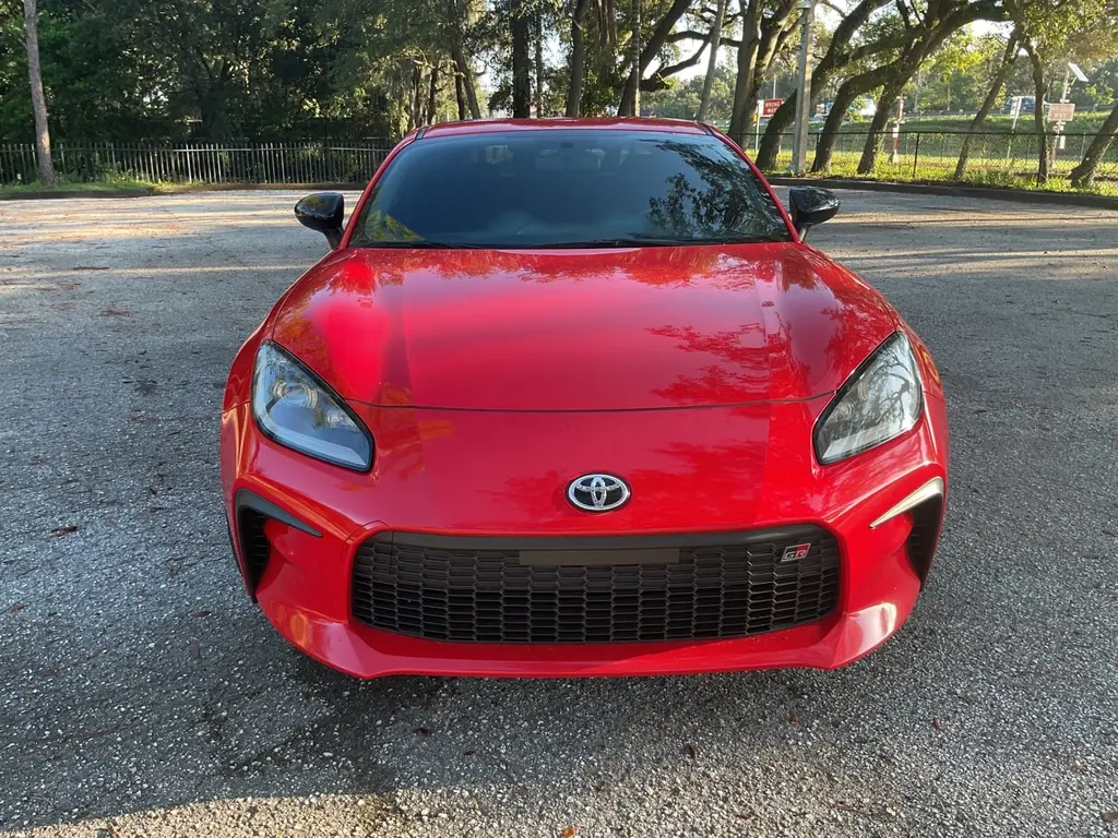 2022 TOYOTA GR86 photo 8