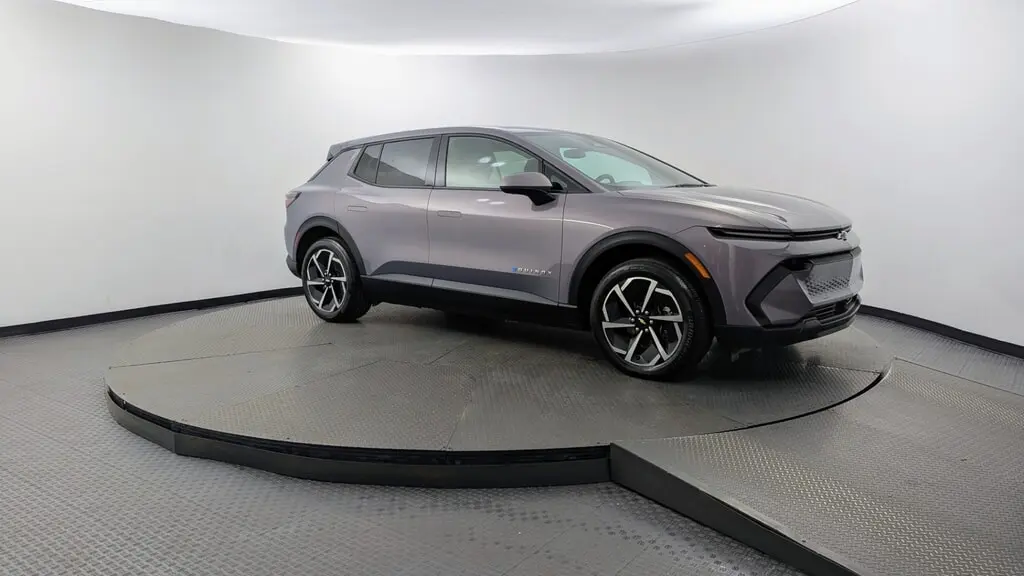 2025 CHEVROLET EQUINOX EV LT1 W/PCY photo 8